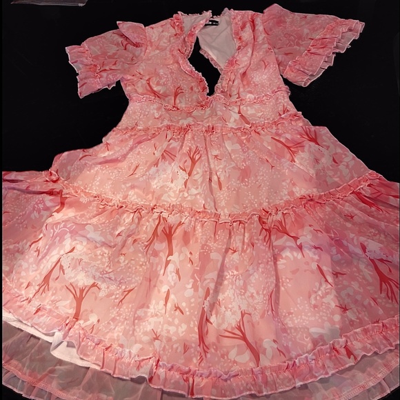 Backless casual dress - Picture 2 of 2